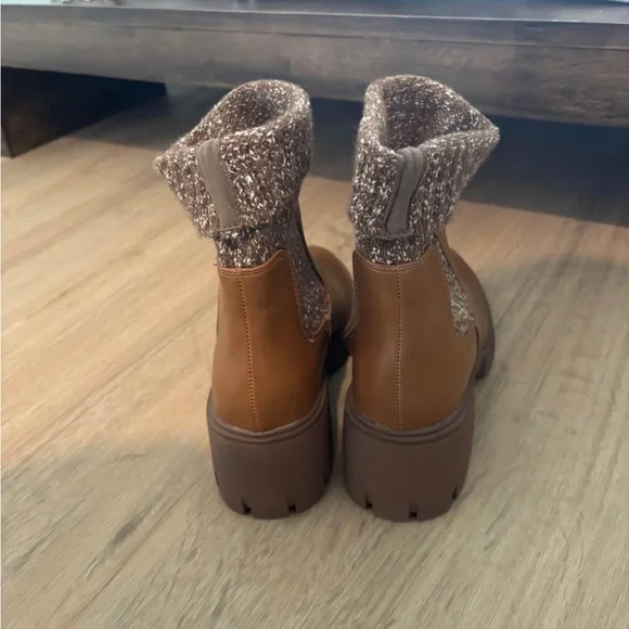 Target boots - Picture 3 of 5